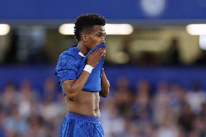 TA：阿隆索说埃斯特旺本赛季会有机会，但这话越来越难让人信服